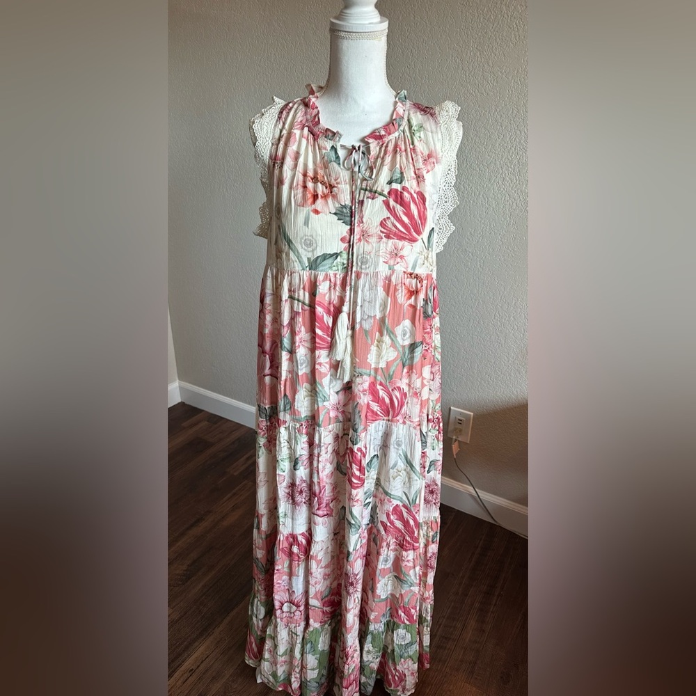 NWT Davi & Dani Floral Boho Maxi Dress Lace Sleeve Tiered Cottagecore